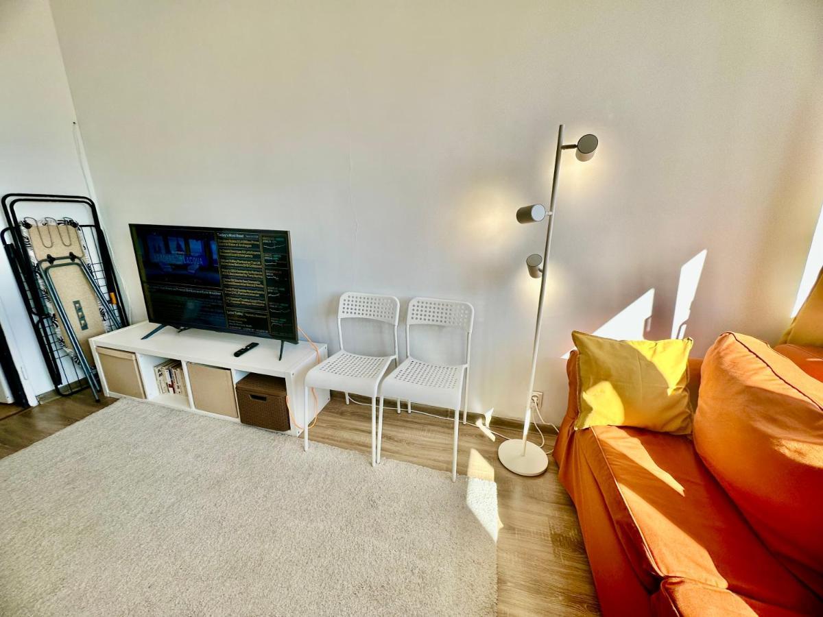 Super Apartament Brown 2X Metro Nowy Wifi Netflix Spotify Panorama Miasta 바르샤바 외부 사진
